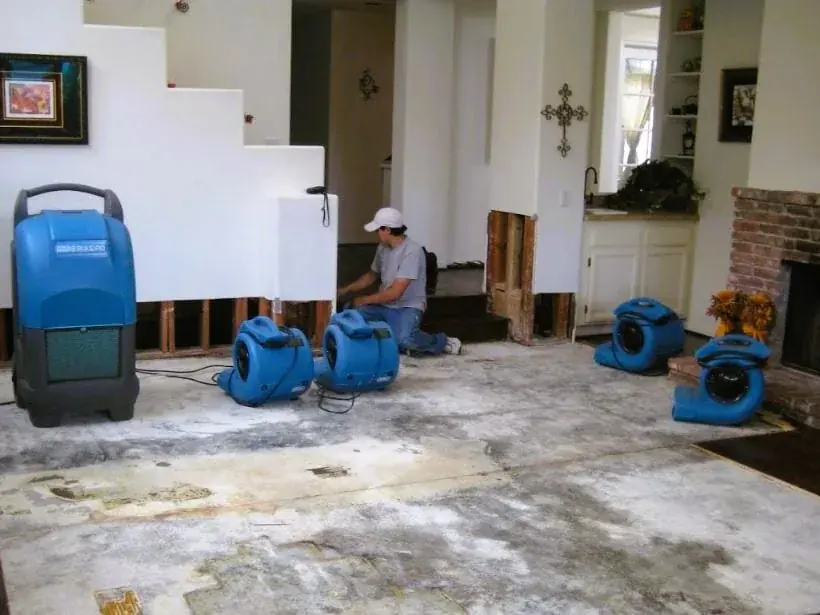 Dehumidifier running during structural drying in a Valley home
